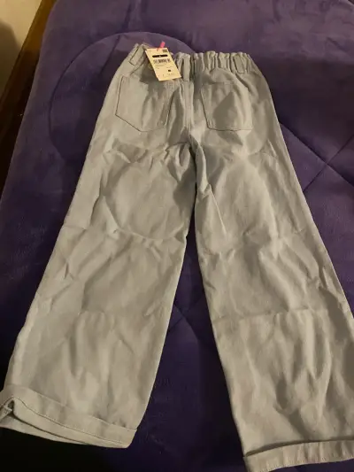 Pantalones de mezclilla para niños color celeste - miniatura 1