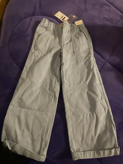 Pantalones de mezclilla para niños color celeste - miniatura 2