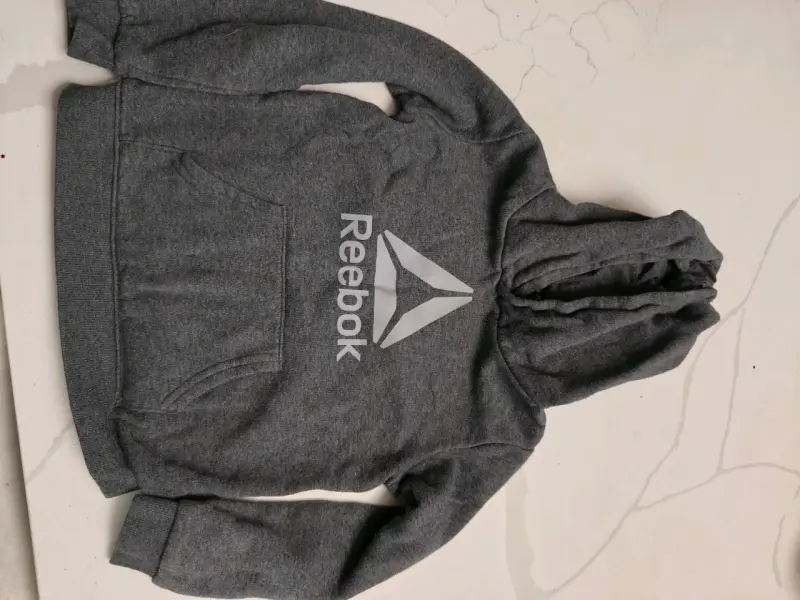 Polerón con capucha Reebok gris unisex - 1