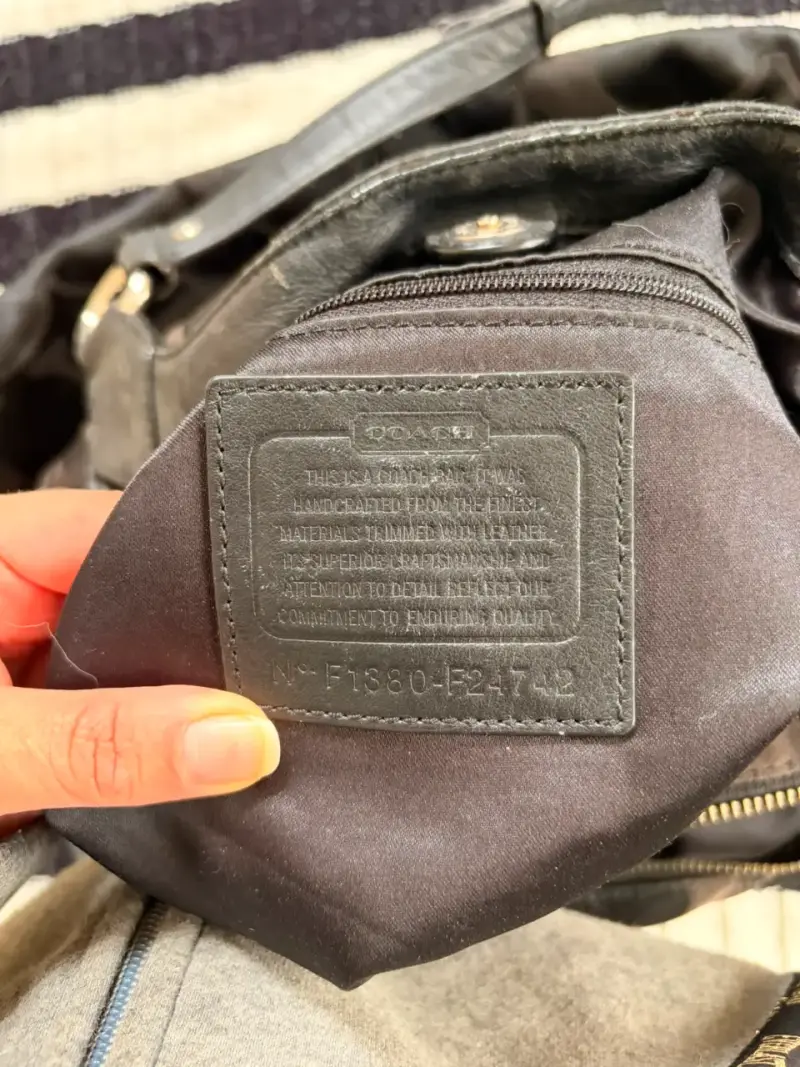 Bolso de mano Coach vintage excelente estado - 5
