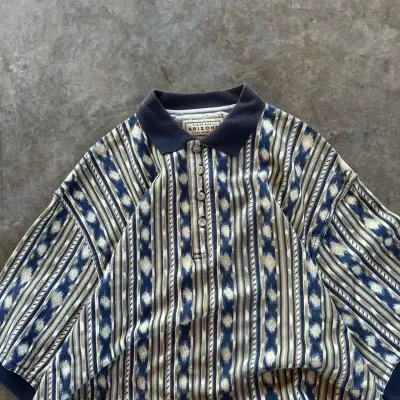 Polera vintage Arizona con diseño étnico - miniatura 3