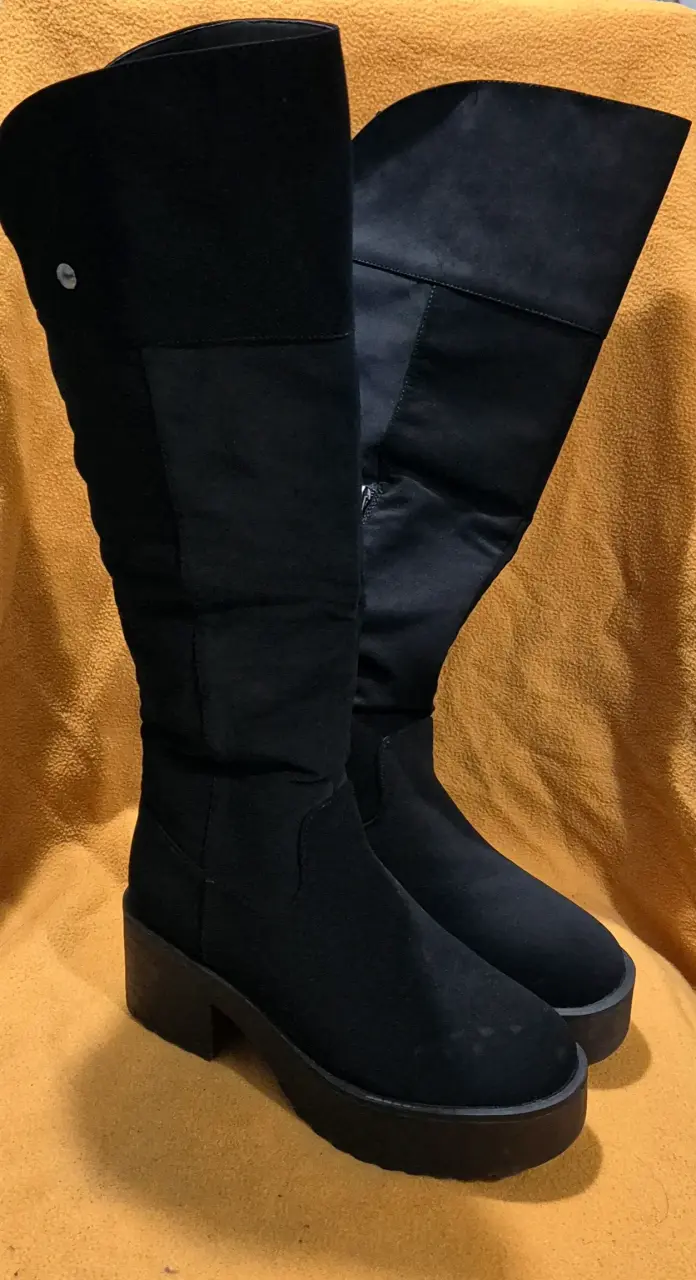 Botas negras de caña alta con plataforma - 3
