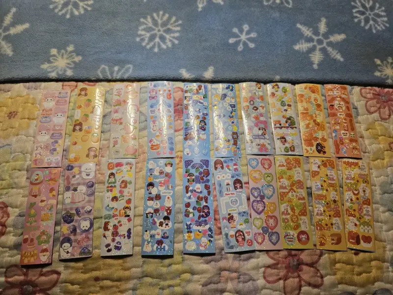 Set de 20 láminas pegatinas kawaii coloridas