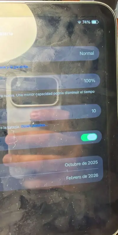 iPad con caja original en buen estado - miniatura 3