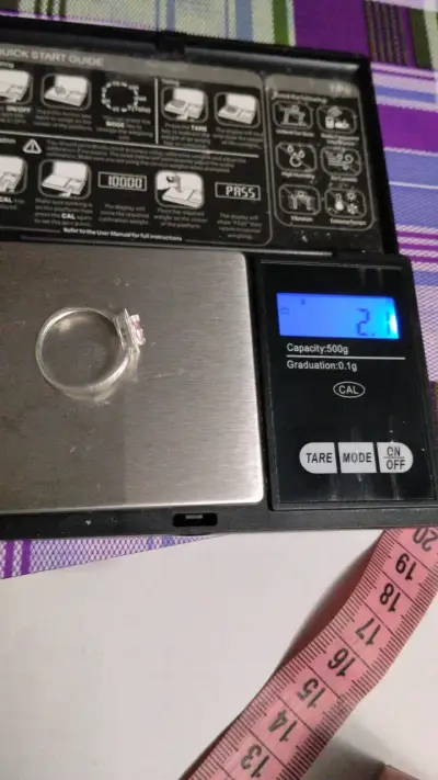 Anillo de plata con piedra rosa y circonitas - miniatura 4