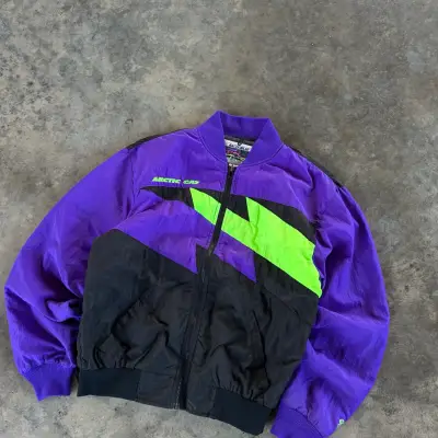 Chaqueta vintage Arctic Cat morada y negra - miniatura 2