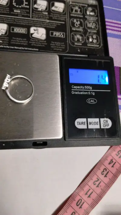 Anillo de plata con corazón de circonitas - miniatura 4
