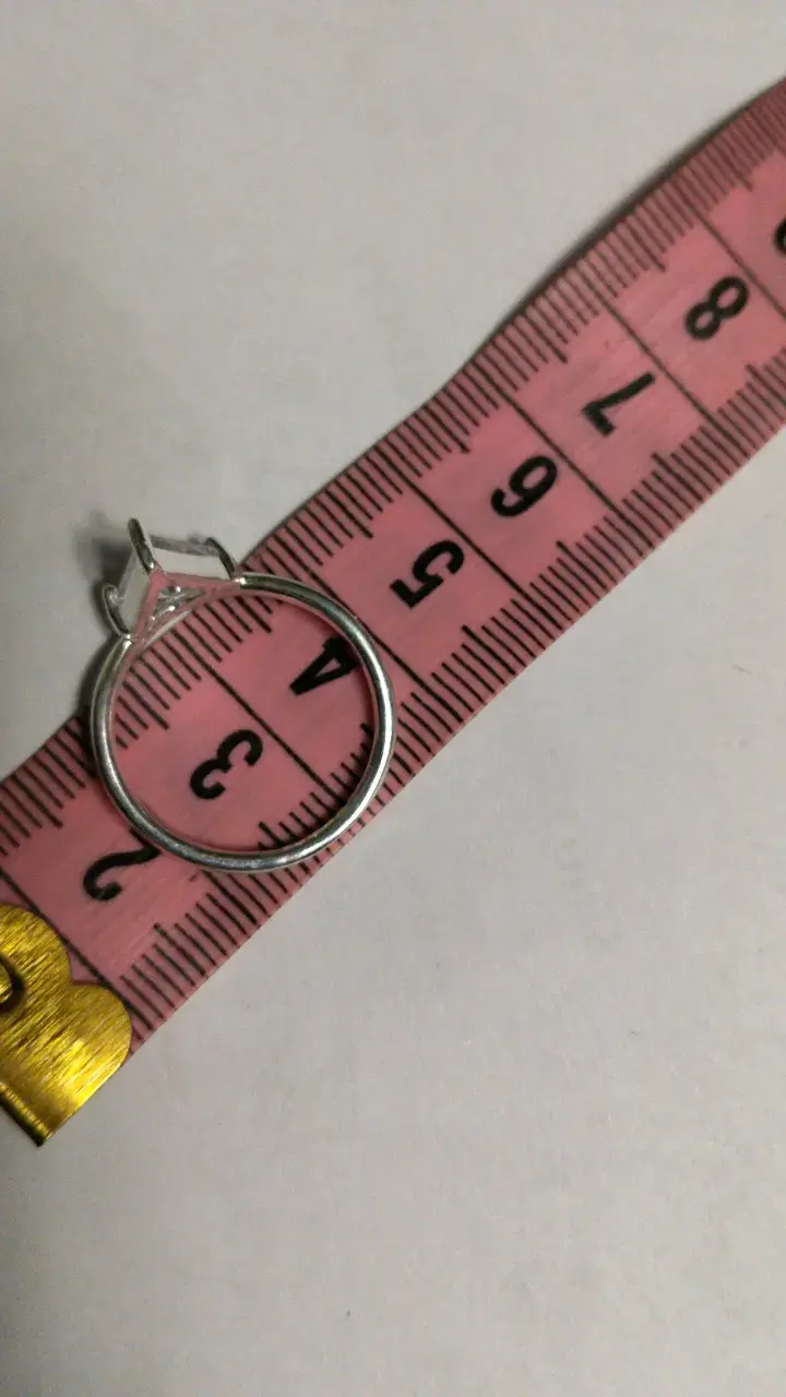 Anillo de plata con zirconia triangular - 3
