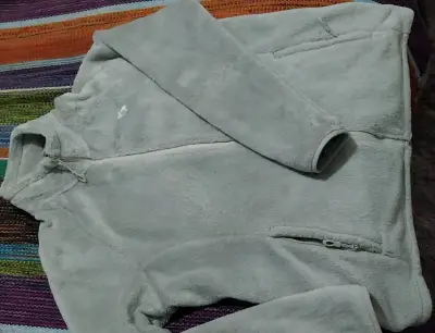Chaqueta polar gris con cierre completo - miniatura 1