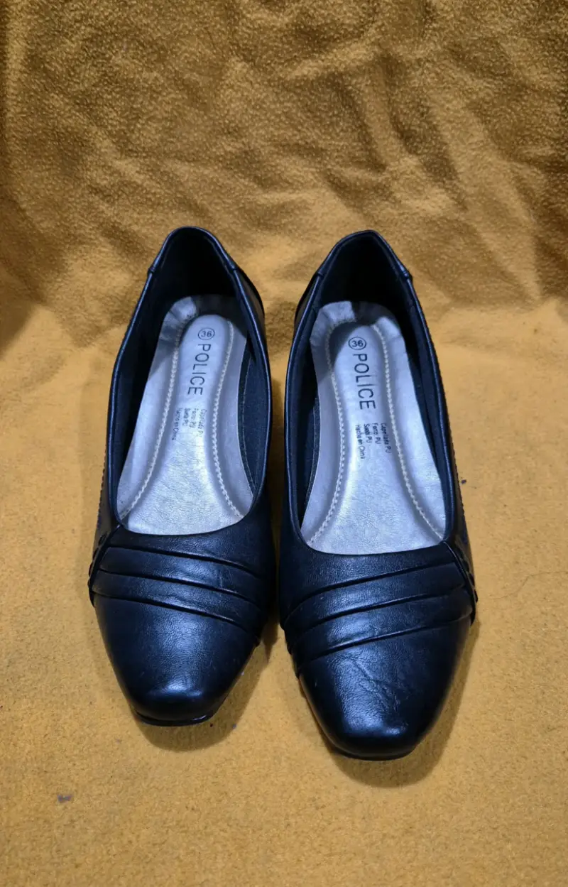 Zapatos de tacón bajo negros elegantes - 4