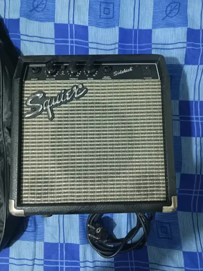 guitarra eléctrica mercury con amplificador squier - miniatura 3