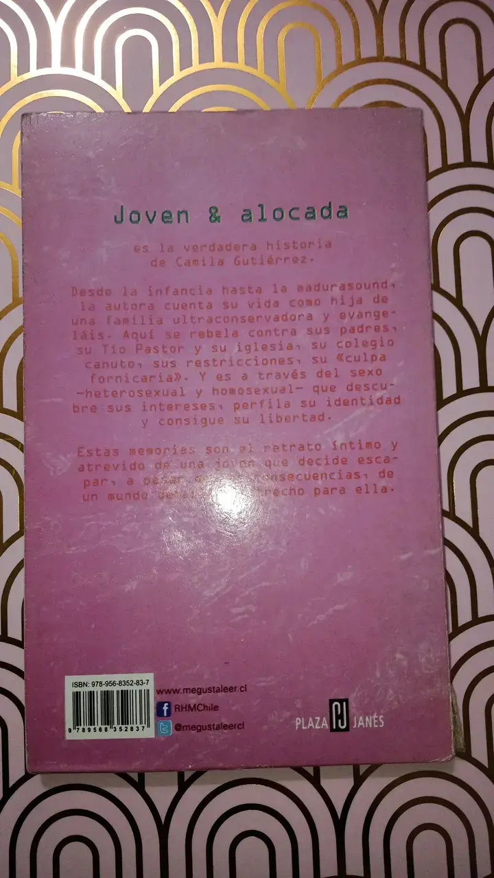 Libro 'Joven y Alocada' de Camila Gutiérrez - 2