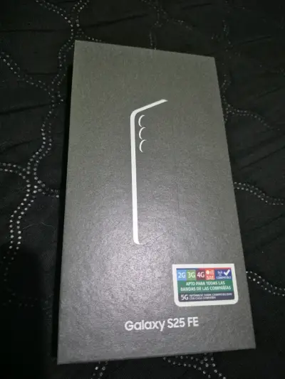 Samsung Galaxy S25 FE nuevo en caja - miniatura 1