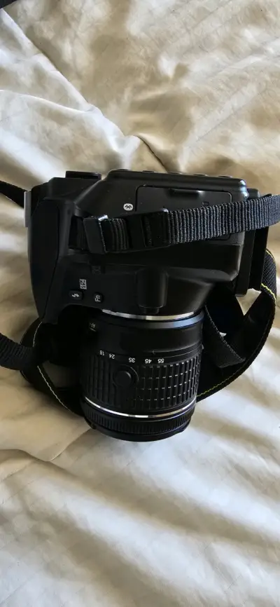 Cámara Nikon D3400 con lentes y accesorios - miniatura 4