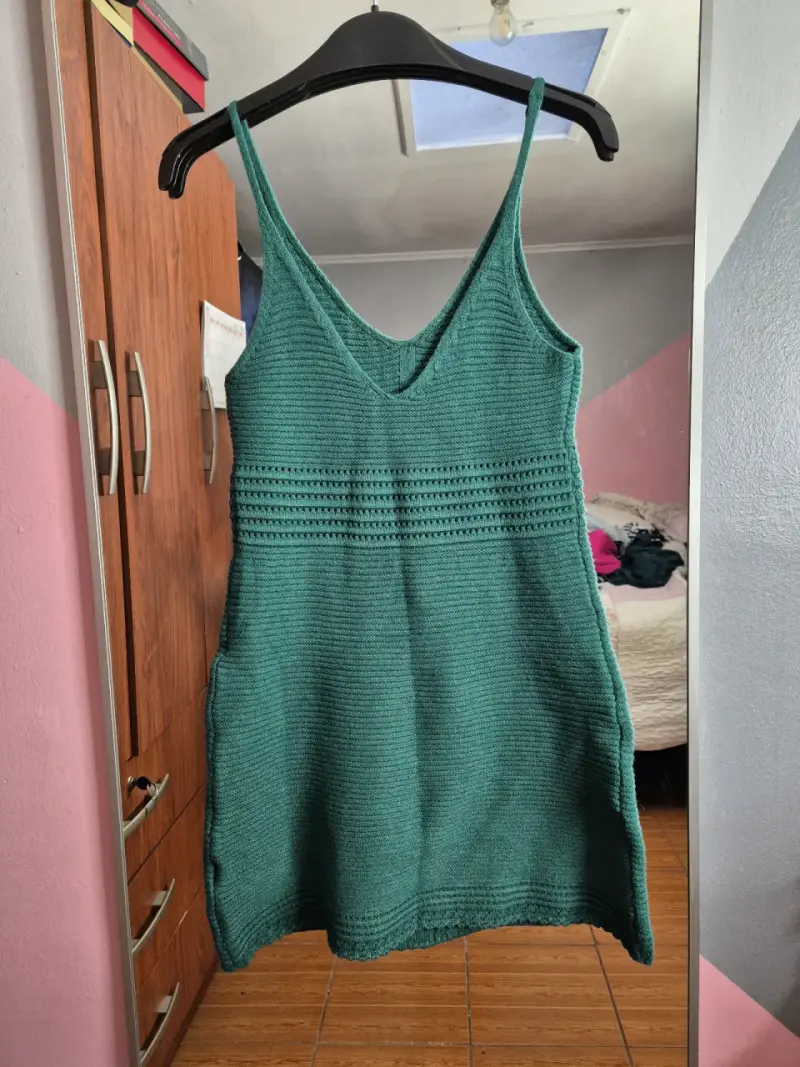 Vestido tejido verde con botones - 3
