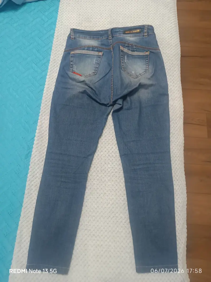 Jeans azul desgastado para mujer - 2