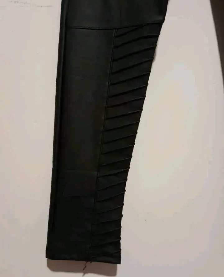 Leggings negros deportivos para mujer - 4