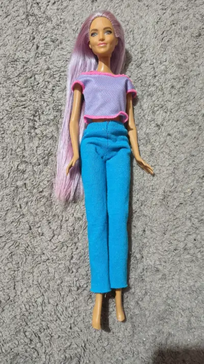 Se venden lindas Barbies - miniatura 3