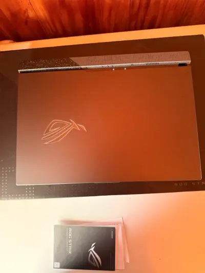 Laptop ASUS ROG Strix g15 - miniatura 2