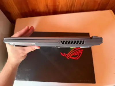 Laptop ASUS ROG Strix g15 - miniatura 4