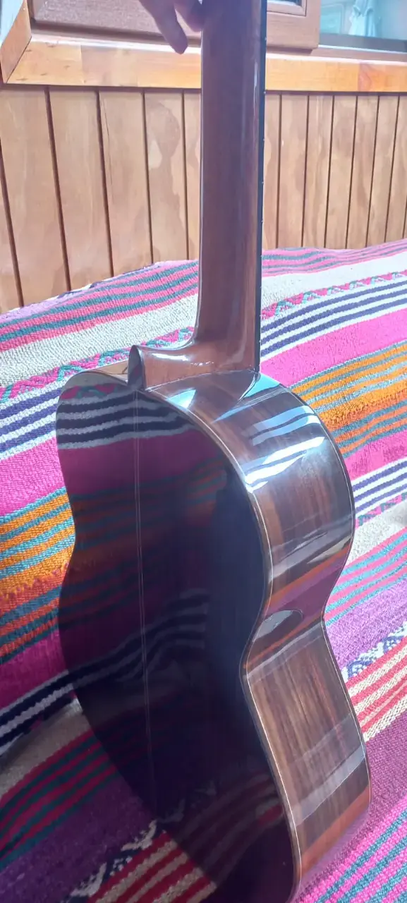 Guitarra clásica Raimundo de madera natural - 2