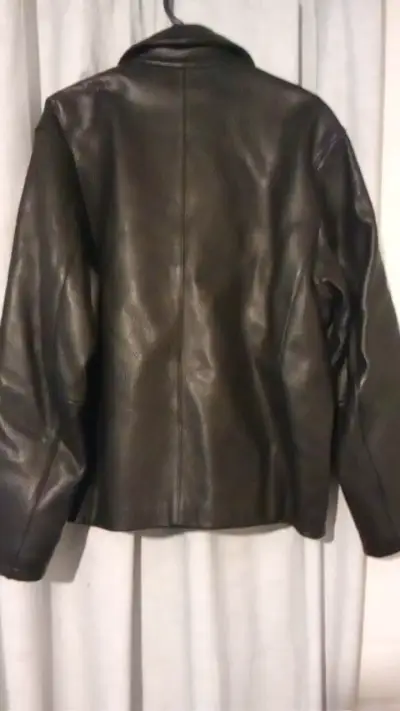 Chaqueta de cuero negra para hombre - miniatura 4