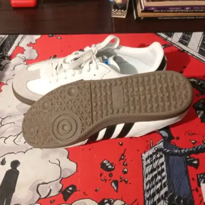 Zapatillas Adidas Samba blancas y negras - miniatura 3