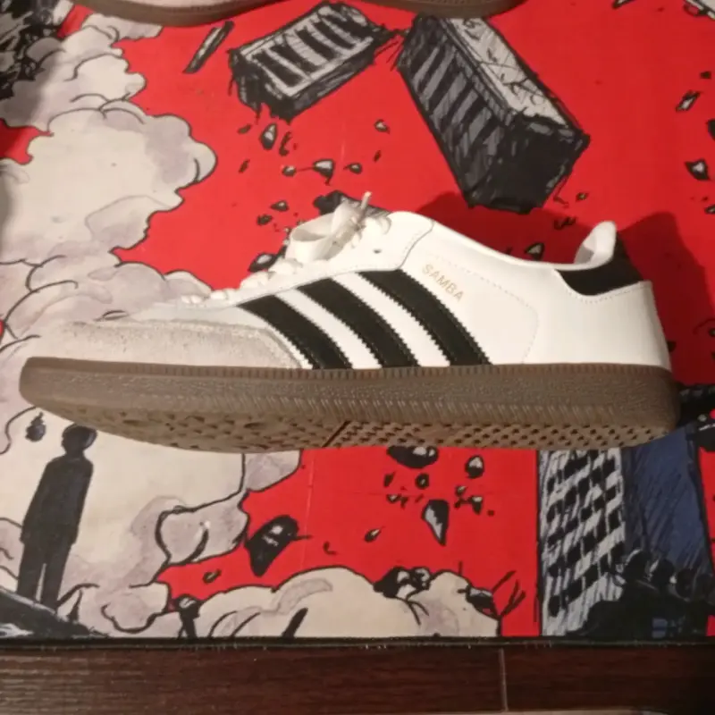 Zapatillas Adidas Samba blancas y negras - 4