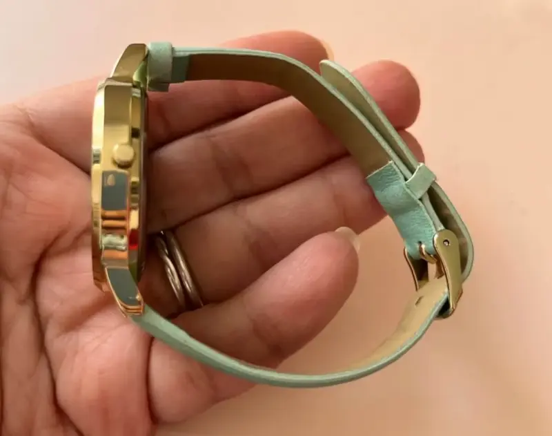Reloj Sybilla con diseño de caballito de mar - 2