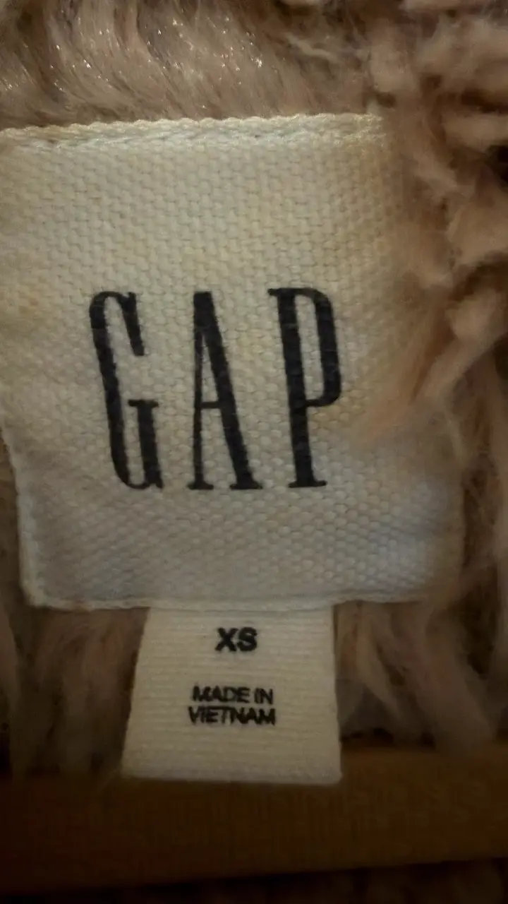 Abrigo de peluche GAP beige para mujer - 2