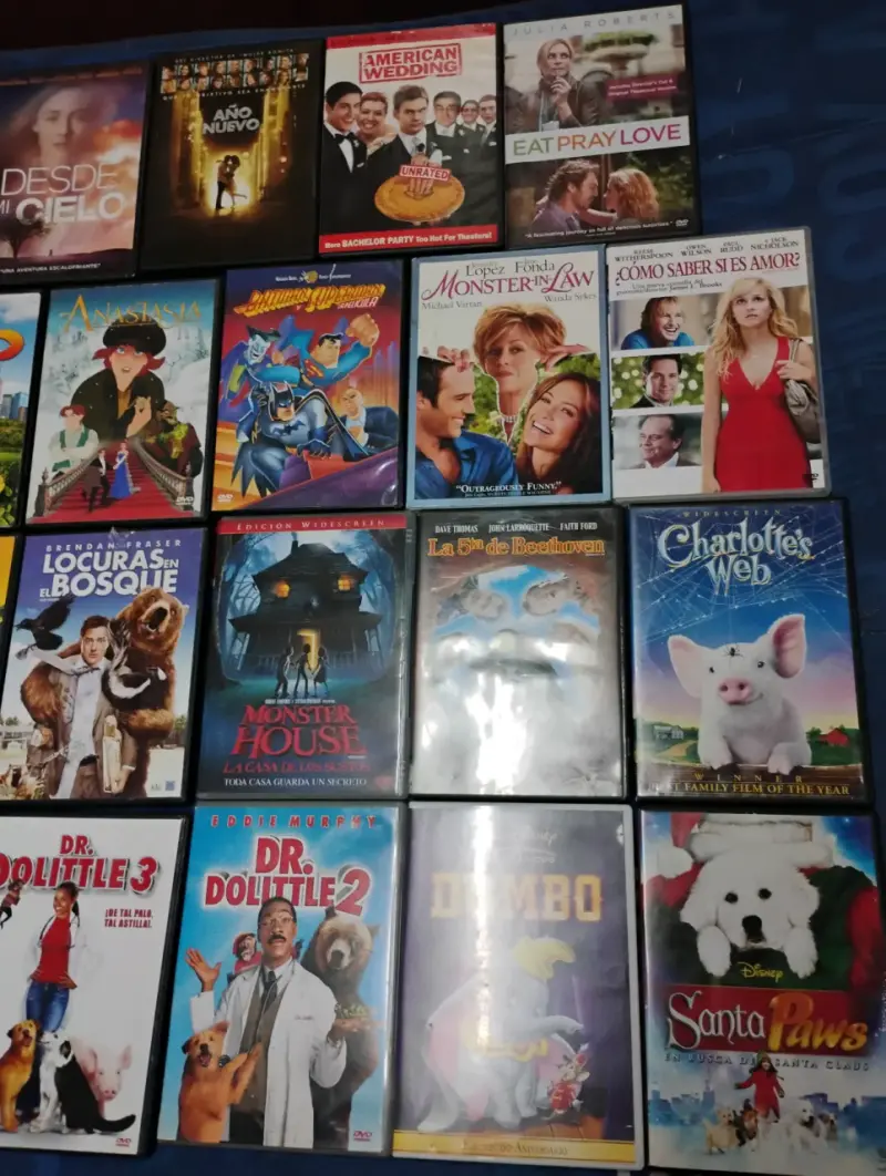Colección de 19 DVDs de películas variadas - 2