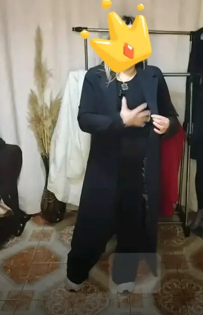 Abrigo largo negro elegante para mujer - miniatura 1