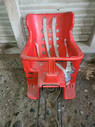 Silla de bicicleta para niño roja - miniatura 1