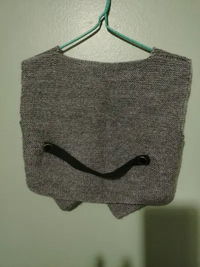 Chaleco tejido gris niño con botones talla 12m-18m - miniatura 3