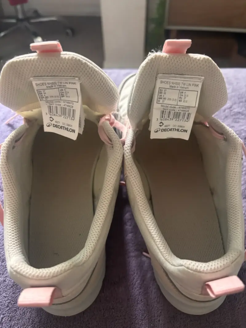 Zapatillas de trekking Decathlon beige y rosado - 3