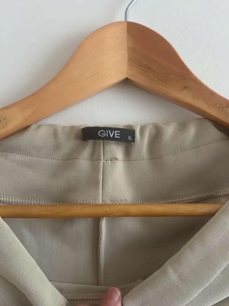 Pantalones beige elásticos para mujer - 3