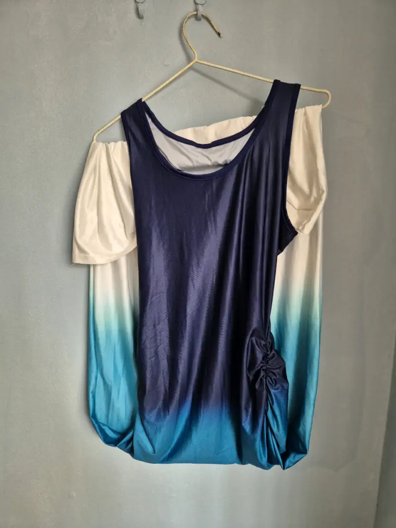 Vestido degradado azul y blanco