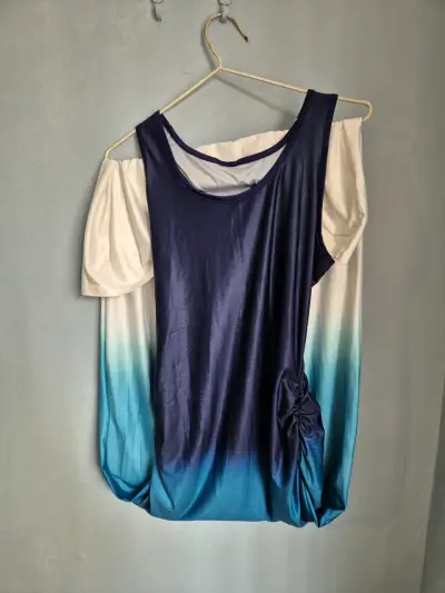 Vestido degradado azul y blanco - miniatura 1
