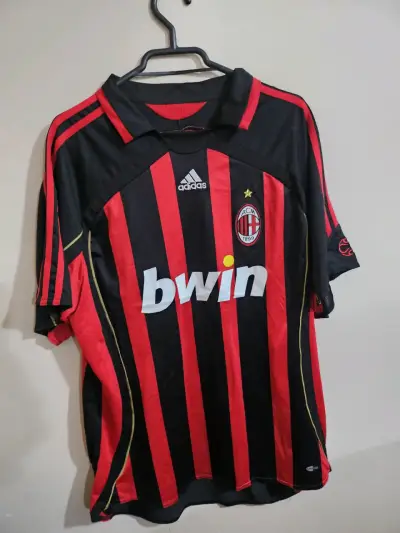 Camiseta milan - miniatura 1