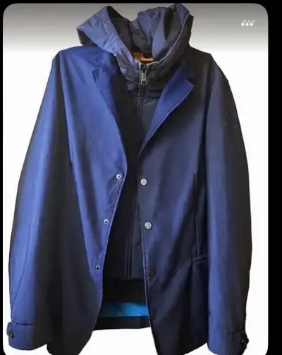 Chaqueta azul con capucha desmontable ‘Martina’ - miniatura 1