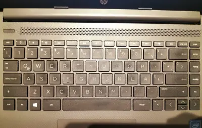Notebook HP Intel Celeron 8GB RAM HD 500 - miniatura 3