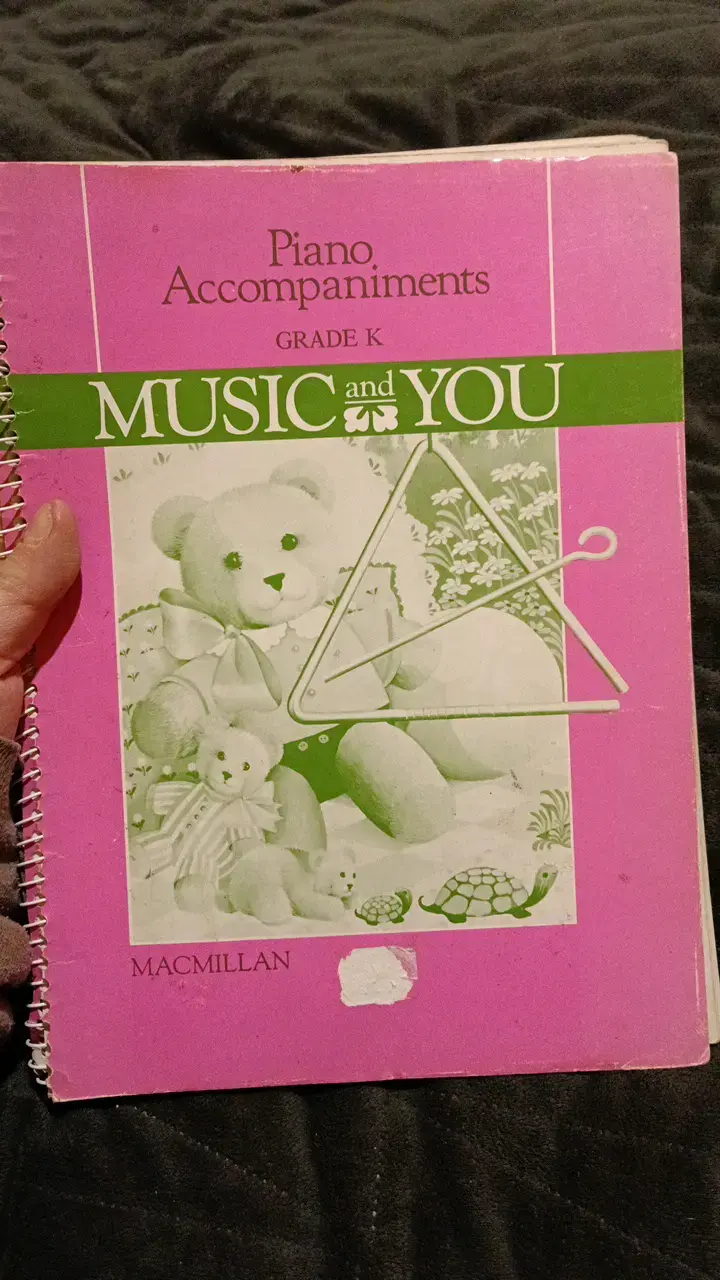 Libro de acompañamientos de piano Grade K - 1
