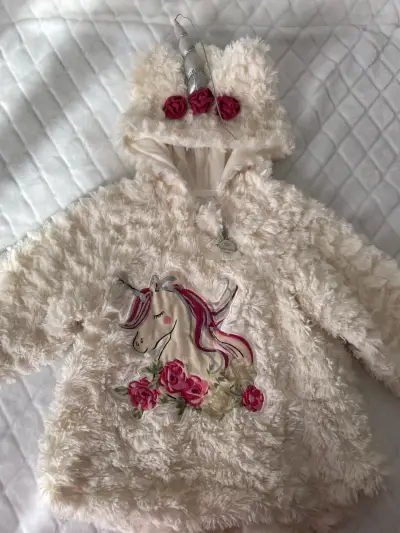 Abrigo infantil de unicornio con capucha - miniatura 1