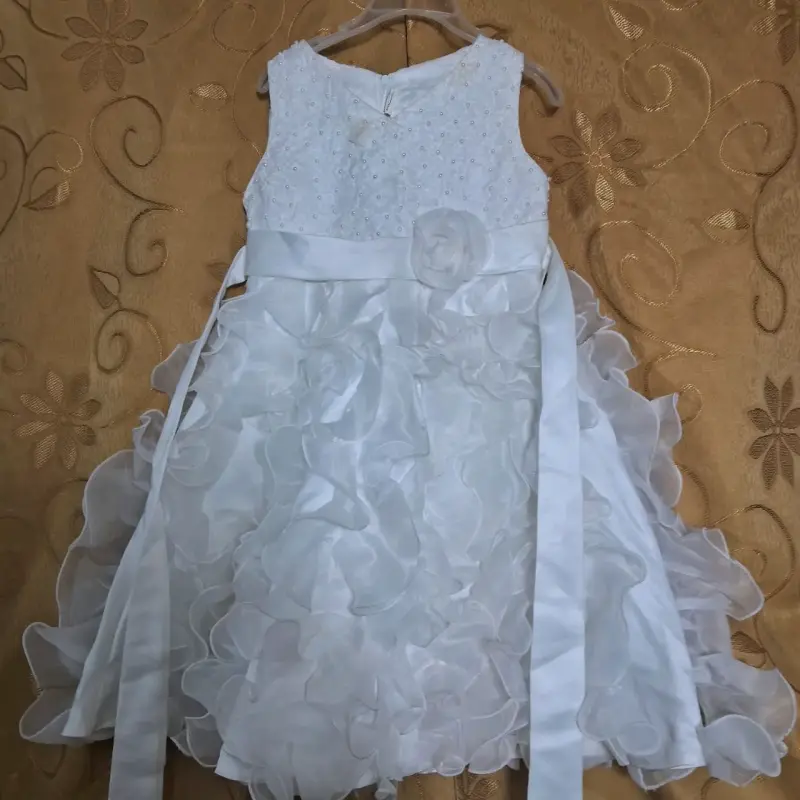 Vestido de fiesta blanco para niña con volantes - 2