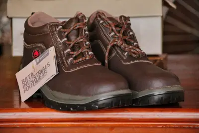 Botas de seguridad Bata Industrials 43 - miniatura 1
