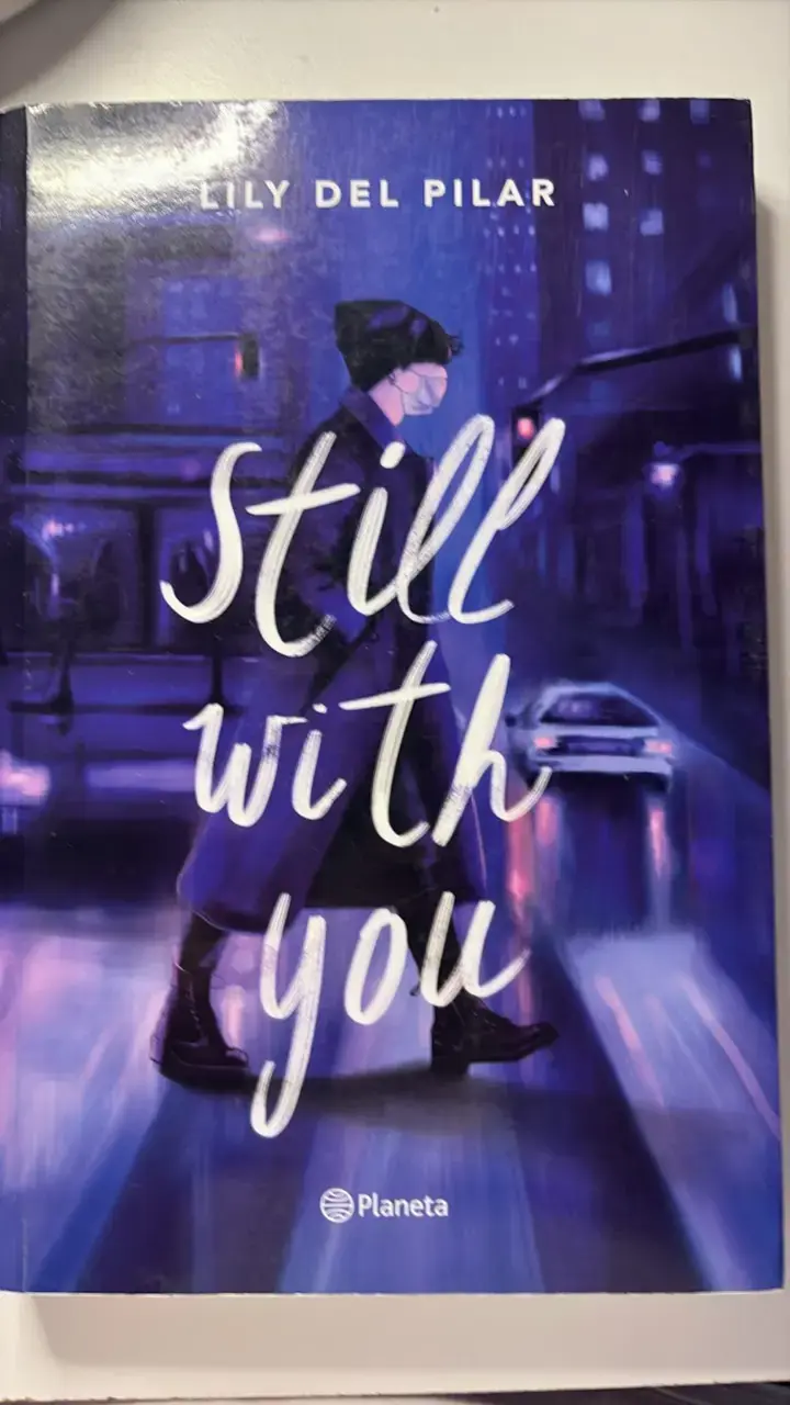 Libro 'Still With You' de Lily Del Pilar - 1