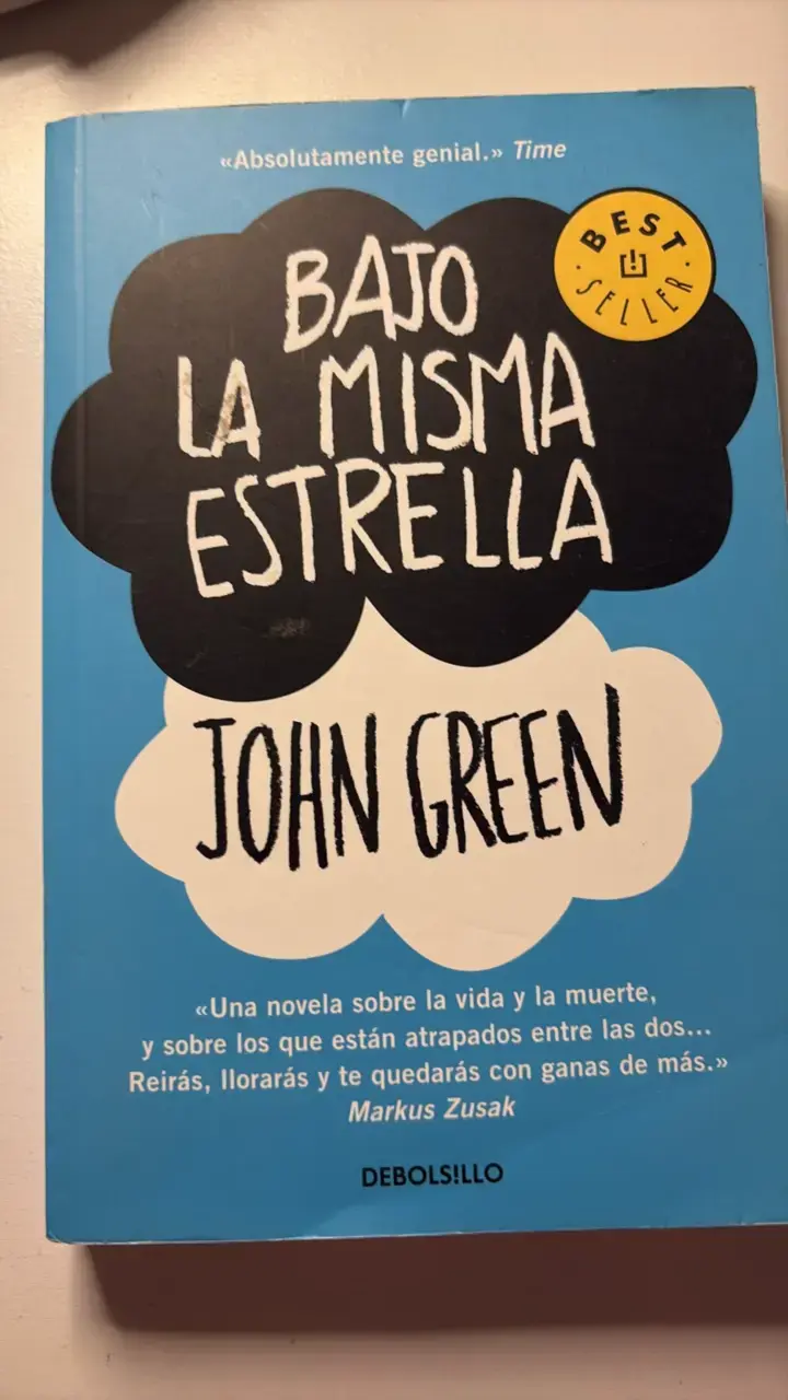 Libro 'Bajo la Misma Estrella' de John Green - 1