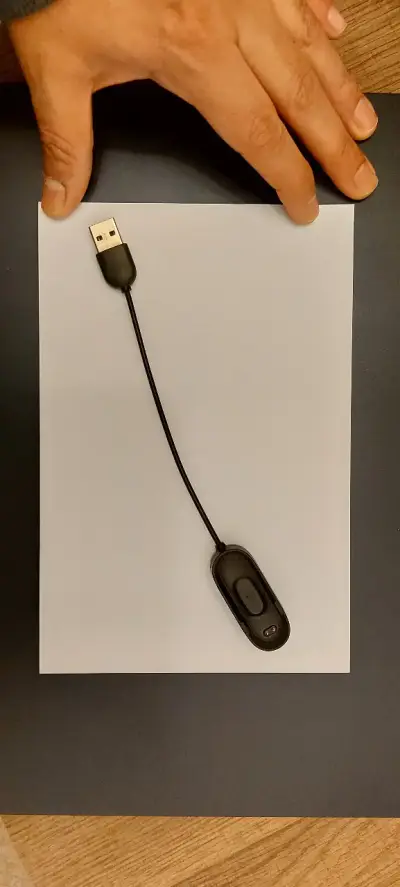 Cable cargador USB Smartband Xiaomi MiBand 4 Black - miniatura 2