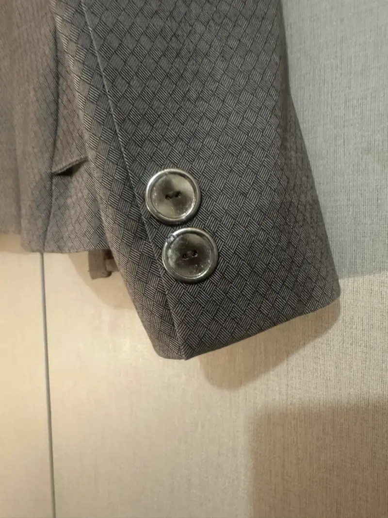 Chaqueta gris elegante para mujer - 3