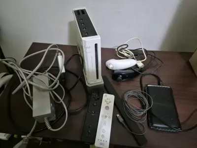 Consola Nintendo Wii con accesorios - miniatura 1